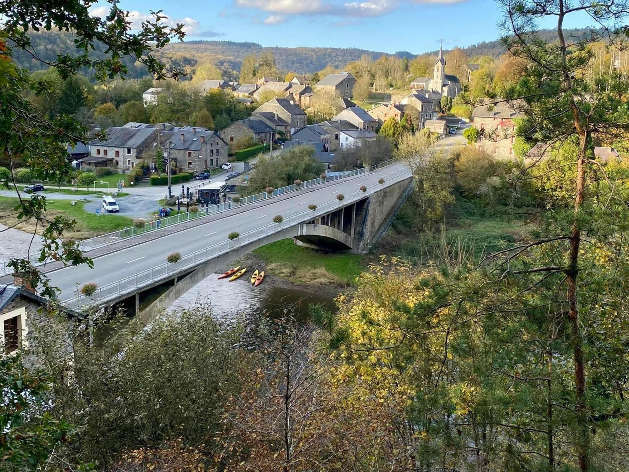 Le Cottage De Christine Vresse-sur-Semois Exteriör bild